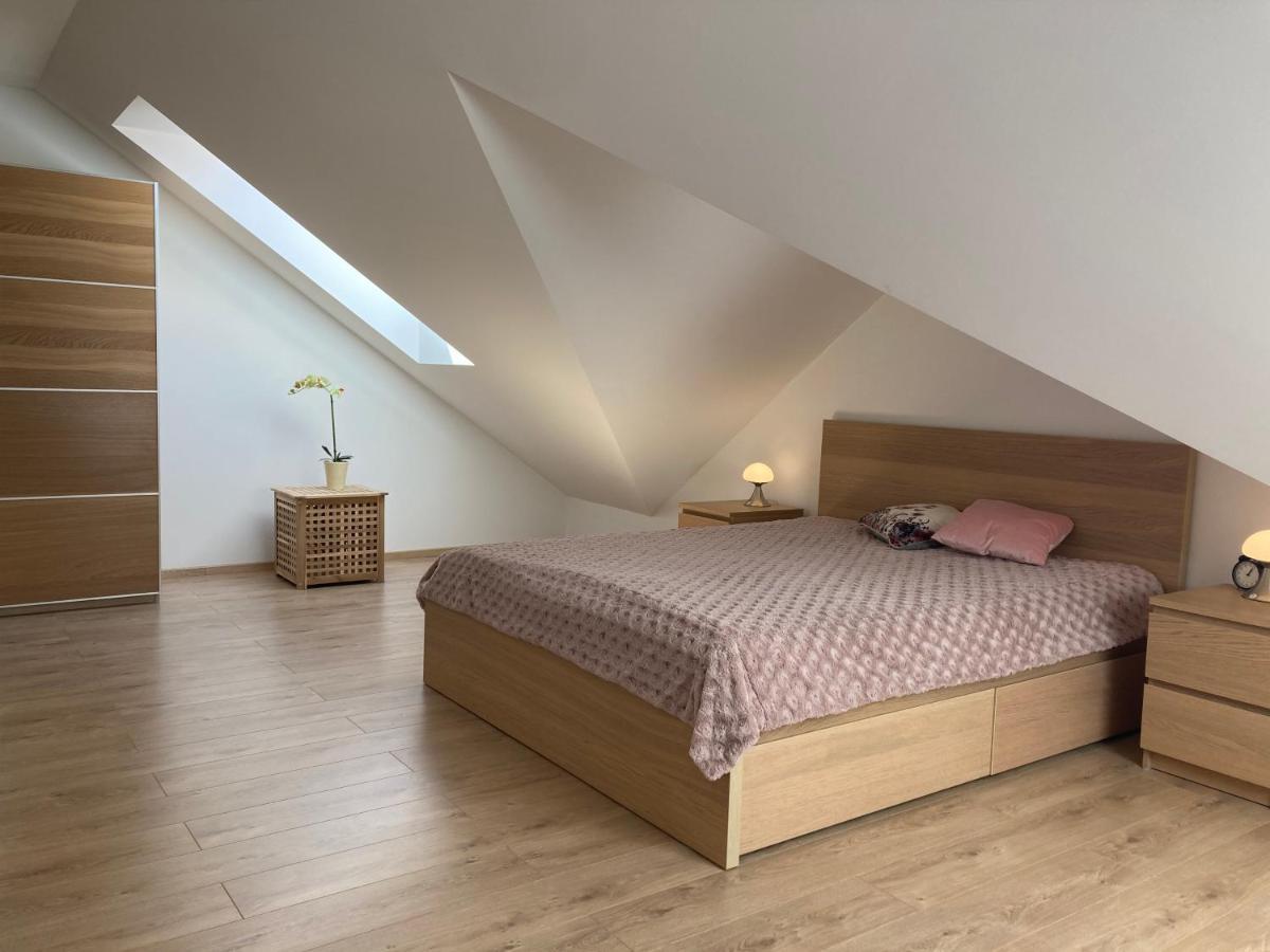 Apartament Lebska Ostoja Zarnowska Exteriör bild